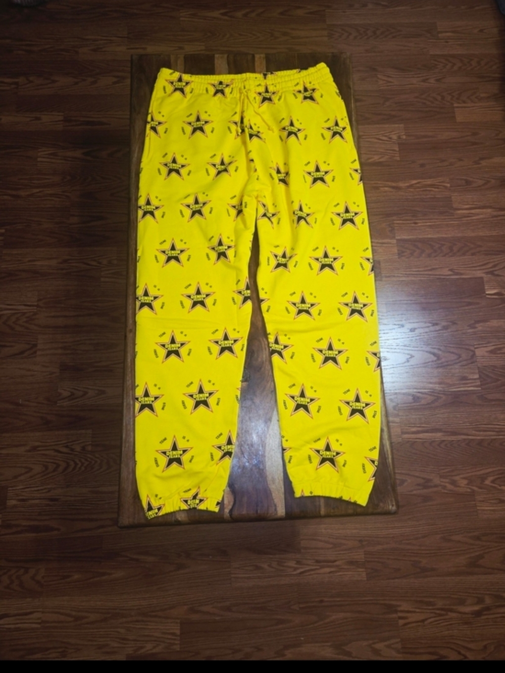 Denim Tears "Every Tear Is A Star All Over" Men's Yellow Sweatpants. Size XL.